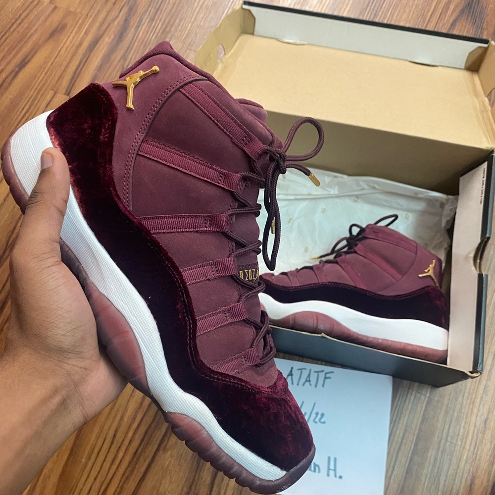 jordan 11 red velvet heries